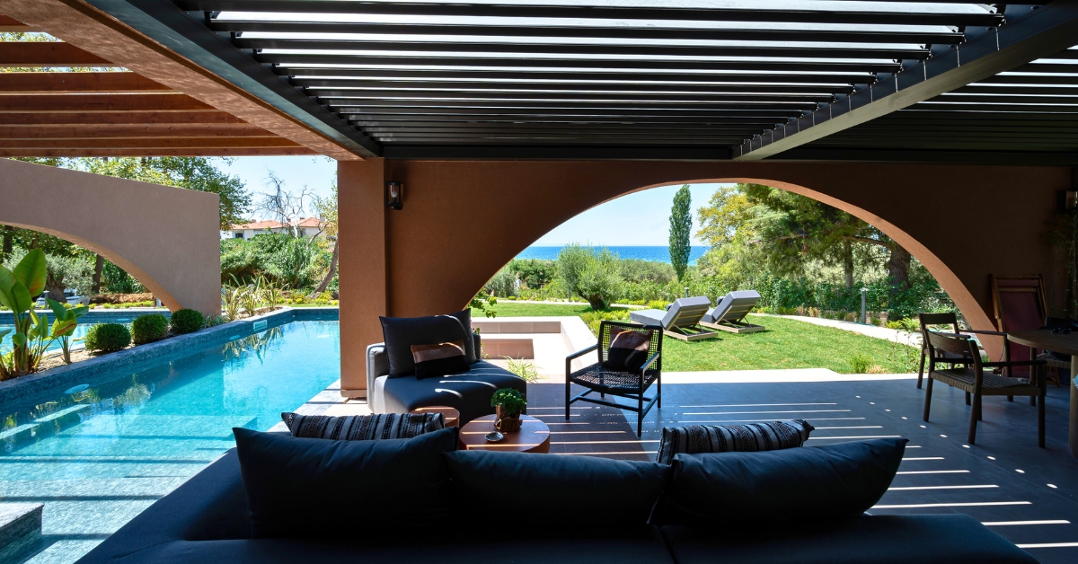 akti-elia-villas-website-our-villas-section-avra-villa-001